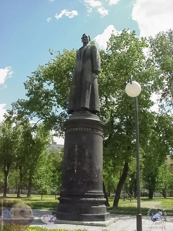 Пристанище в парке скульптур `Музеон`. Фотограф Марина Роз.