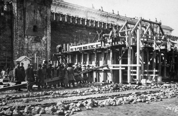 Строительство второго мавзолея Ленина. 1920-е. Неизвестный фотограф.