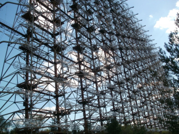 Объект `Чернобыль-2`. Заброшенный объект `Дуга` в Чернобыльской зоне отчуждения