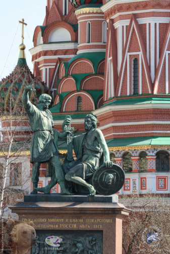 Минин и Пожарский работы Мартоса. Фотограф Марина Роз.