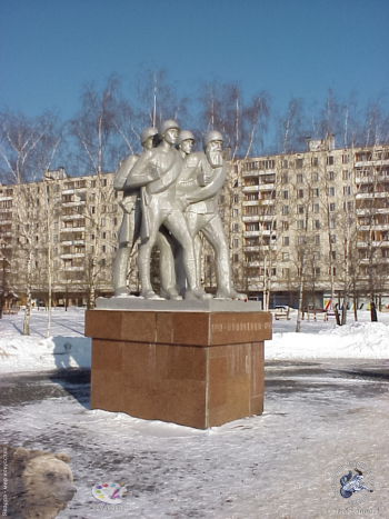 Московский памятник `Ополченцы Москвы`. Фотограф Марина Роз.