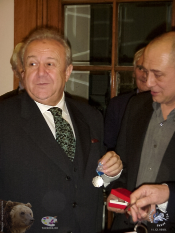 Попова и Переяславцы. 1999.. Медаль для Переяславца Михаила Владимировича
