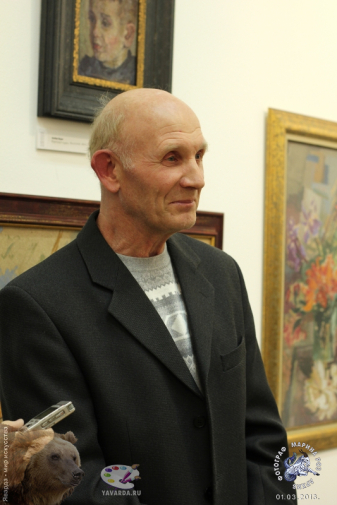 Альберт Вуцен. Живопись.. На выставке у картин Вуцена