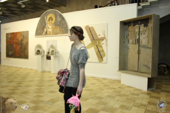 Арт Салон `Процесс`, 2013. Одна на выставке