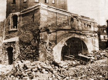 Снос ветхой церкви преподобной Марии Египетской в мае 1930 года. Неизвестный фотограф.