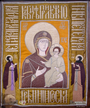 Вышитый образ Богородицы. Фотограф Марина Роз.