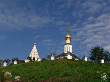 Городня на Волге. Церковь Рождества Пресвятой Богородицы. Конец мая.