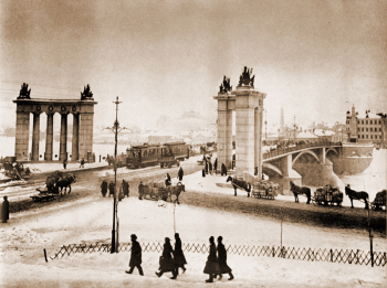 Бородинский мост. 1932-1933. Фотограф Петров Николай Макарович.
