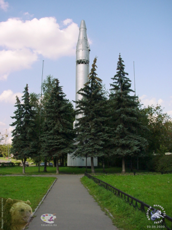 `Порядочное` оружие из СССР. Фотограф Марина Роз.