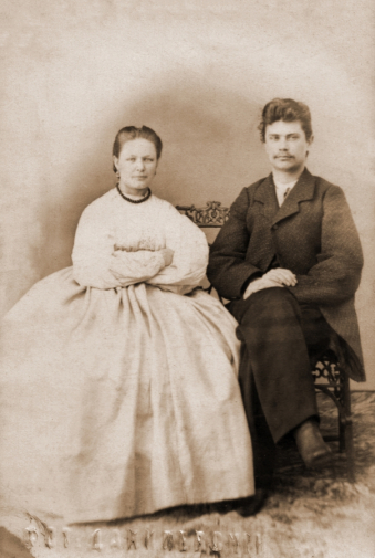 Данилевский Яков Петрович - харьковский фотограф. Пара. Фотограф - Данилевский Яков Петрович.