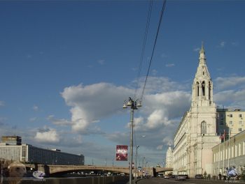Гостиница `Россия`, Большой Москворецкий мост и Раушская набережная. Фотограф Марина Роз.