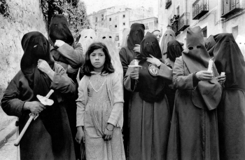 Кристина Гарсия Родеро - испанская фотограф. Религиозное шествие. Испания.