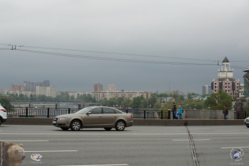 Большой Краснохолмский мост в Москве. Проезжая часть моста. Фото 06.05.2018.