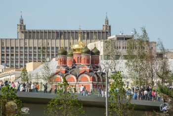Знаменский собор бывшего Знаменского мужского монастыря. Фотограф Марина Роз.