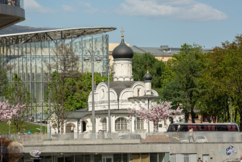 Церковь Зачатия святой Анны, что в Углу. XVI век. Самый старый храм Зарядья. Фотограф Марина Роз.