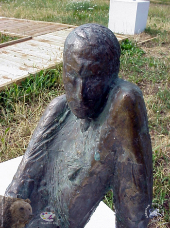 Тишин Владимир Викторович. Отдых. Бронза. Парк скульптур `Музеон`. 1999.
