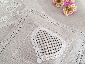 Швальмская вышивка. Неизвестный фотограф.