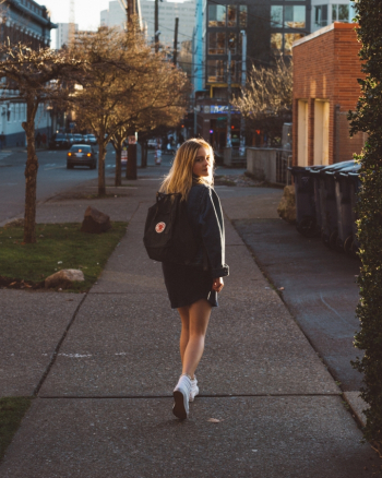 Эндрю Лин. Рекламное фото для Urban Outfitters