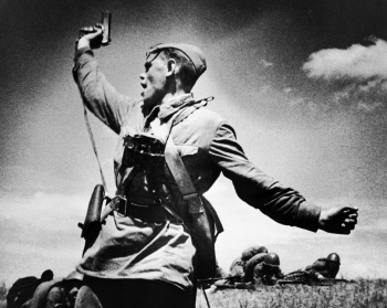 Альперт Макс Владимирович. Комбат. 1942. М.В.Альперт - Фотохроника ТАСС.