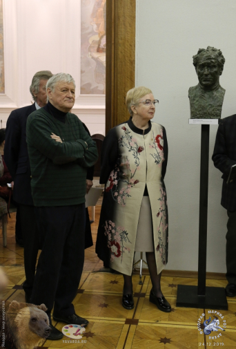 Выставка `Отец и сын Переяславцы. Живопись, скульптура`. Глухов Виктор Александрович и Скоробогатова Татьяна Петровна