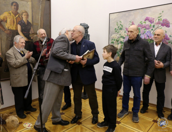 Выставка `Отец и сын Переяславцы. Живопись, скульптура`. Поздравление