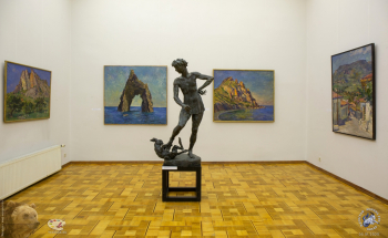 Выставка `Отец и сын Переяславцы. Живопись, скульптура`. М.В.Переяславец. Победительница в беге.