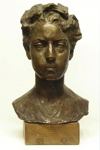 Воскресенская Маргарита Михайловна. Портрет Натальи Лагошиной. Бронза. 50х25х25. 1959. Вологодская областная картинная галерея.