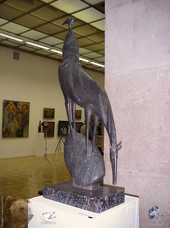 Выставка `Болдинская осень` в ЦДХ. 1999.. Верещагин Евгений Савватеевич. Островитянин. Бронза.