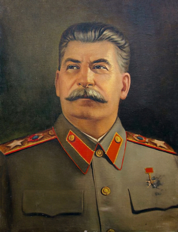 Бочанов Григорий Степанович. Портрет Сталина. Холст, масло. 81х61. 1950-е. Тобольский историко-архитектурный музей-заповедник.