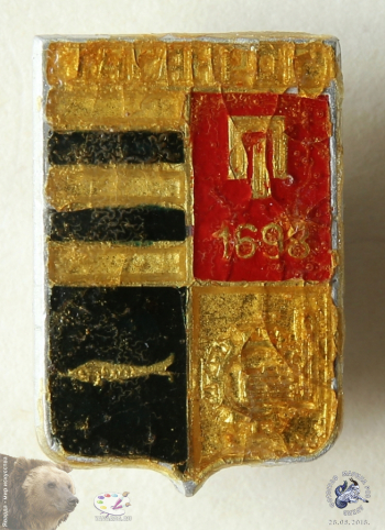 Значок `Таганрог. ПI (Пётр I). 1698`. Советский щит-герб