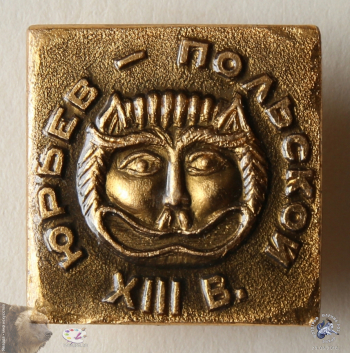 Значок `Юрьев-Польской XIII в.` Каменная резьба (барельеф) на Георгиевском соборе
