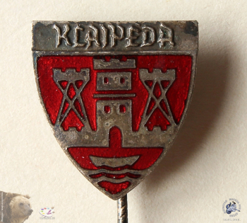 Значок `Klaipėda` (Клайпеда, Литва). Красная эмаль.