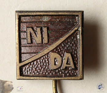 Значок `Nida` (Нида), Литовская ССР.