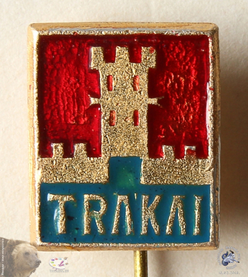Значок `Trakai` (Тракай). Золотистый. Красная и синяя эмаль.