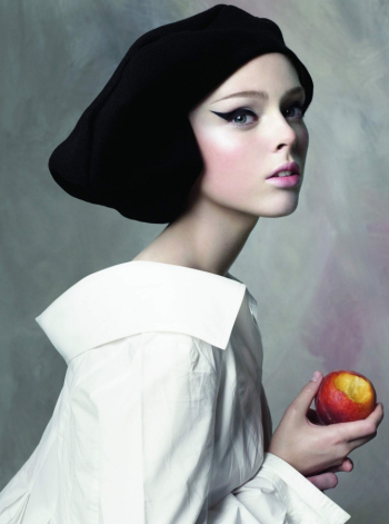 Кока Роша. 2007. Фотограф Стивен Майзел (Steven Meisel). Журнал `Vogue`.