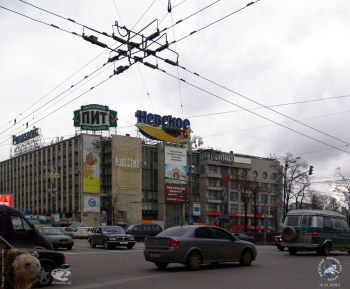Перекрёсток Тверской улицы и Страстного бульвара. Фотограф Марина Роз.