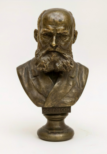 Бах Роберт Романович (Робертович). Бюст А.Н.Островского. Бронза. 22х12,9х9,0. 1886. Санкт-Петербургский государственный музей театрального и музыкального искусства.