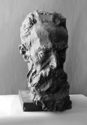 Ингал Владимир Иосифович. Портрет Н.А.Римского-Корсакова. Гипс тонированный. 43х29х32. 1940-е. Государственный музей городской скульптуры.