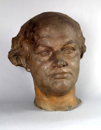 Кочуков Николай Сергеевич. М.В.Ломоносов. Голова к конкурсному проекту памятника для Менделеевской линии в Ленинграде. Гипс. 50х40х40. 1960. Государственный музей городской скульптуры.