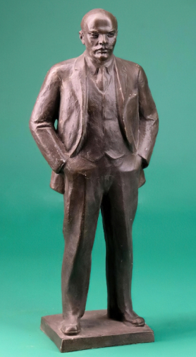 Дерунов Владимир Иванович. В.И.Ленин. Бронза. 41,5х16х8,0. 20 век. Мытищинский историко-художественный музей.