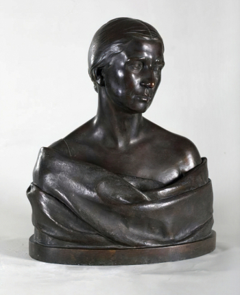 Крестовский Игорь Всеволодович. Женский портрет. Бронза. 56х30х30. 1926. Пермская государственная художественная галерея.