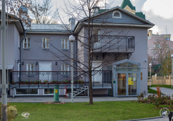 Вид на дом-музей со двора. Фотограф Марина Роз.