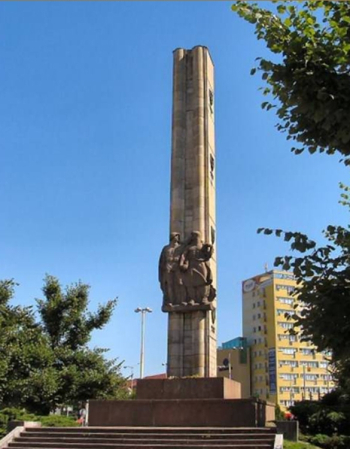 Памятник благодарности Красной армии в Щецине (Польша). Неизвестный фотограф.