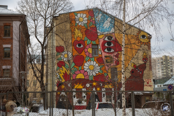 Граффити `Русская принцесса`. Рикардо Каволо (Ricardo Cavolo). Фотограф Марина Роз