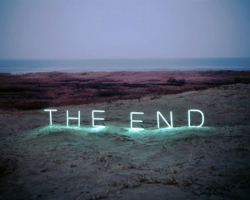 Юнг Ли. The End. Инсталляция. 2010. Частное собрание.