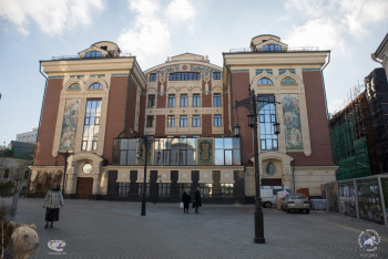 Московская Сретенская Духовная семинария. Фотограф Марина Роз.