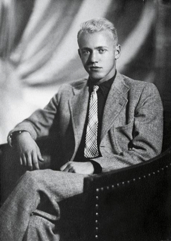 Мессерер Борис Асафович. 1948. Неизвестный фотограф.