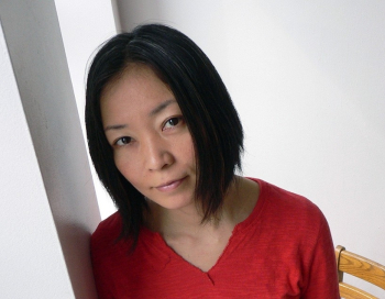 Куми Ямашита (Куми Ямасита, Kumi Yamashita). Неизвестный фотограф.
