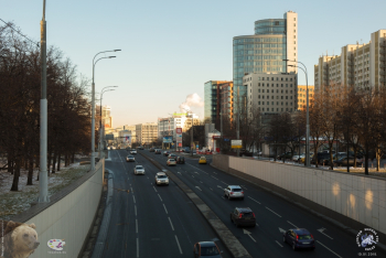 Коровий вал. Автострада. Вид с пешеходного моста. Фотограф Марина Роз.