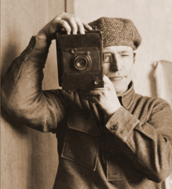 Клуцис Густав Густавович. Клуцис Густав Густавович (Gustavs Klucis). Селфи. 1926.